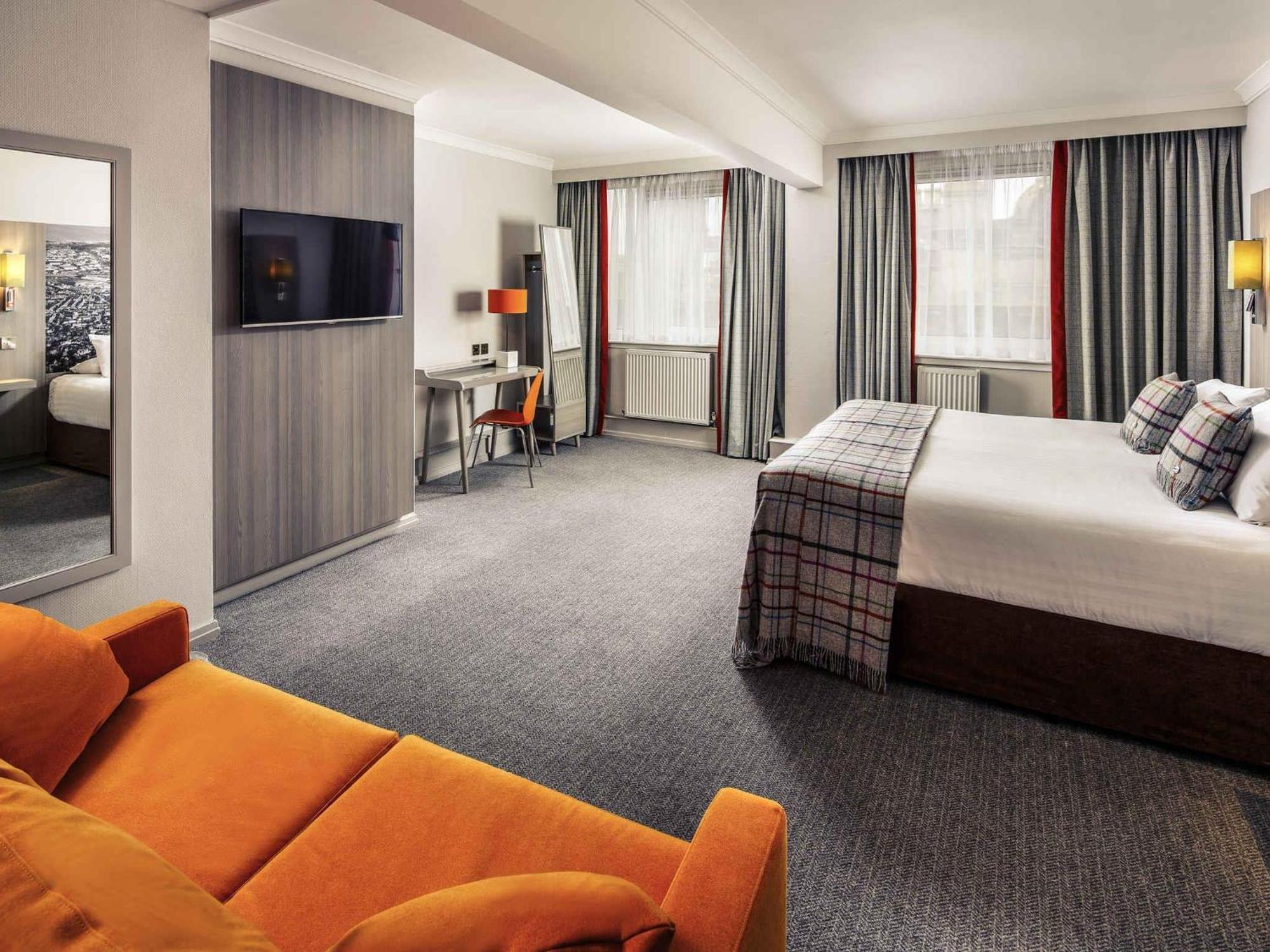 Privilege Double Room Riverside or Old Town View